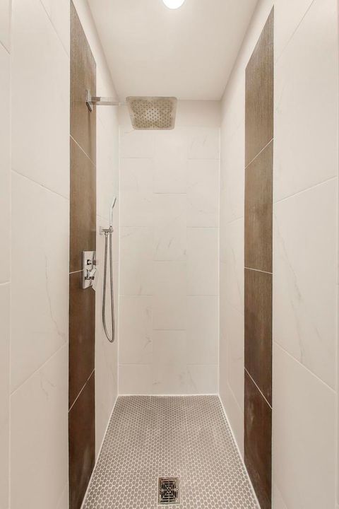 Tiny photo for 3239 Wesley Avenue, Berwyn, IL 60402 (MLS # 12406505)