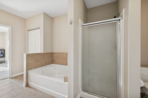 Tiny photo for 10 N Lake Street #316, Grayslake, IL 60030 (MLS # 12511176)