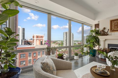 Tiny photo for 21 W Goethe Street #18GH, Chicago, IL 60610 (MLS # 12668962)