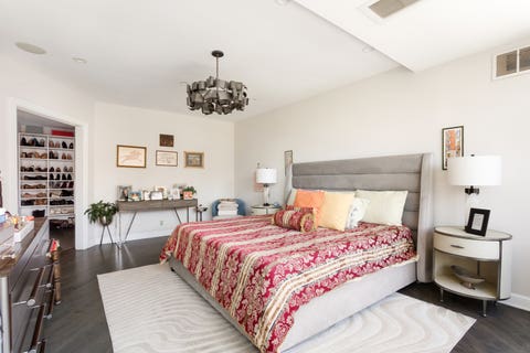 Tiny photo for 21 W Goethe Street #18GH, Chicago, IL 60610 (MLS # 12668962)