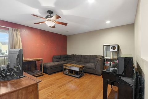 Tiny photo for 205 Raintree Court, Aurora, IL 60504 (MLS # 12474484)