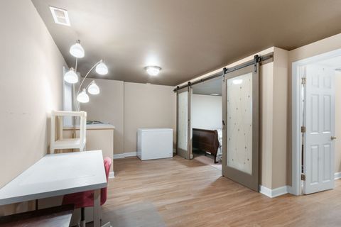 Tiny photo for 205 Raintree Court, Aurora, IL 60504 (MLS # 12474484)