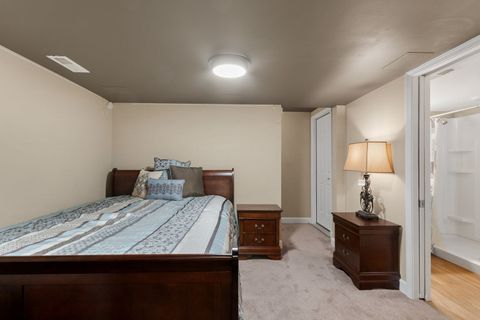 Tiny photo for 205 Raintree Court, Aurora, IL 60504 (MLS # 12474484)