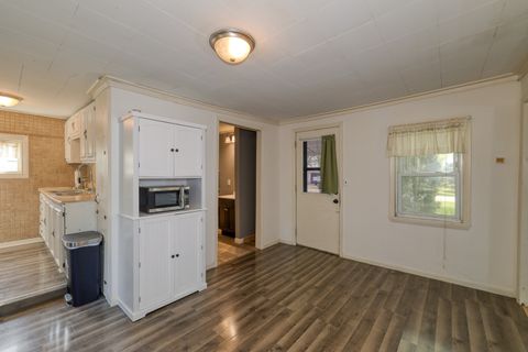 Tiny photo for 150 2nd Street, Kingston, IL 60145 (MLS # 12626563)