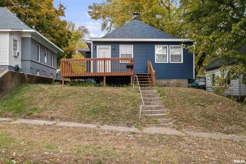Tiny photo for 158 5TH Street, Silvis, IL 61282 (MLS # QC4269408)