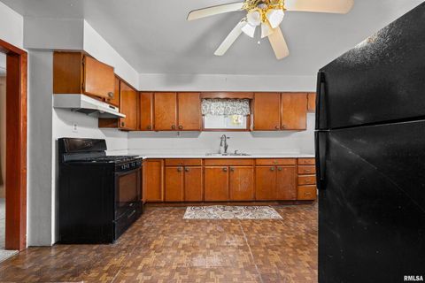 Tiny photo for 158 5TH Street, Silvis, IL 61282 (MLS # QC4269408)