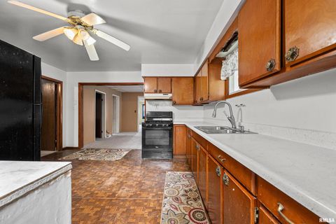 Tiny photo for 158 5TH Street, Silvis, IL 61282 (MLS # QC4269408)