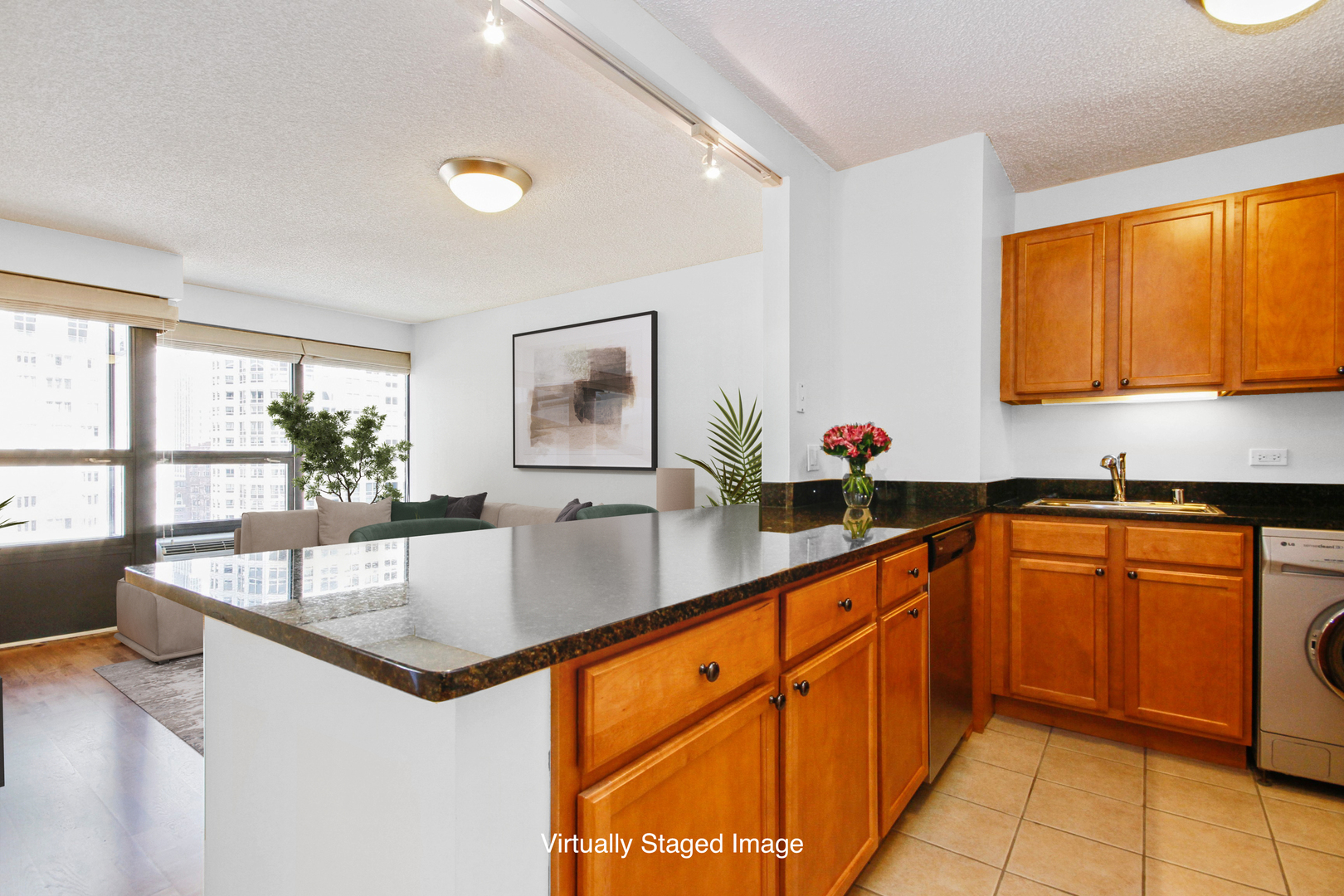 30 E HURON Street 2008