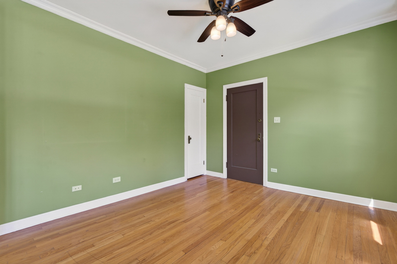 4308 W Waveland Avenue 2