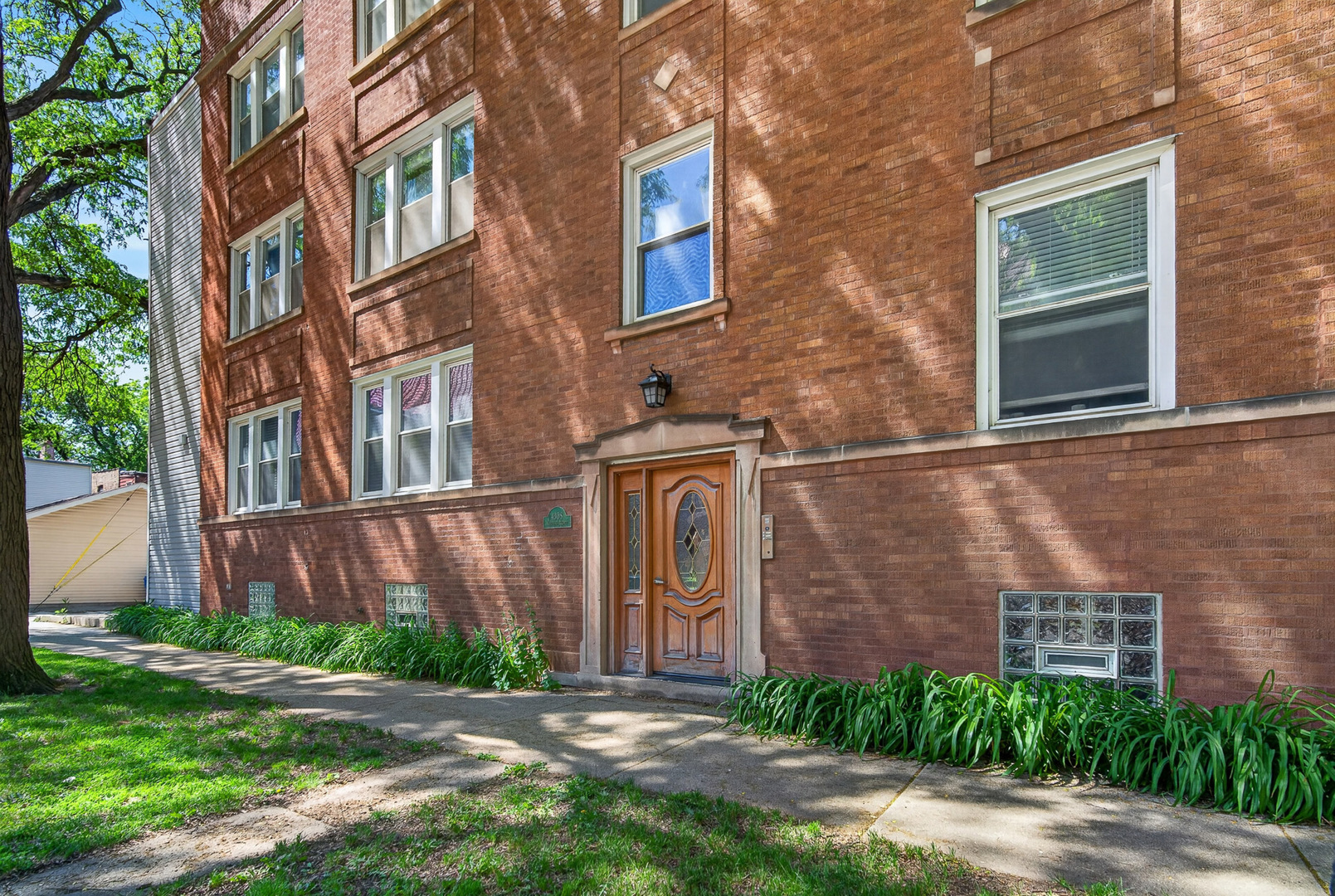 4308 W Waveland Avenue 2