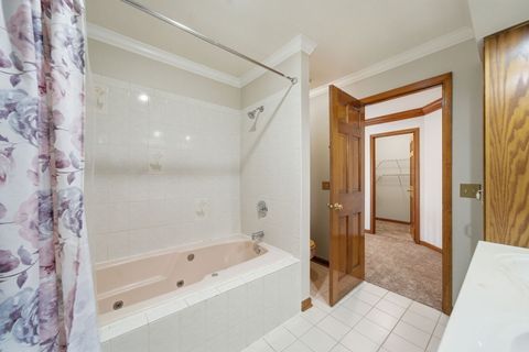 Tiny photo for 21 Canyon Court, Yorkville, IL 60560 (MLS # 12521703)