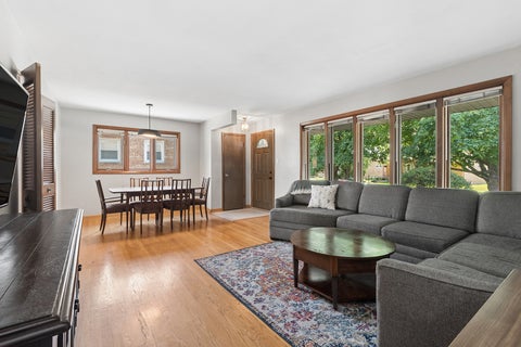 Tiny photo for 10025 S 53rd Avenue, Oak Lawn, IL 60453 (MLS # 12699514)