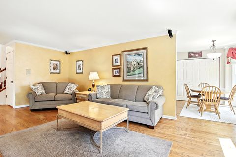 Tiny photo for 2770 Sandalwood Road, Buffalo Grove, IL 60089 (MLS # 12507183)