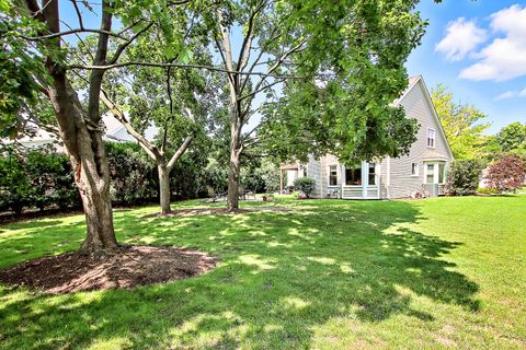 Tiny photo for 2770 Sandalwood Road, Buffalo Grove, IL 60089 (MLS # 12507183)