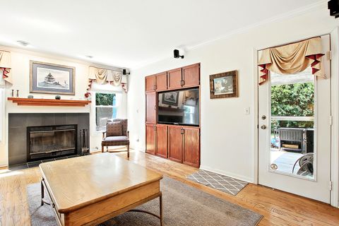 Tiny photo for 2770 Sandalwood Road, Buffalo Grove, IL 60089 (MLS # 12507183)