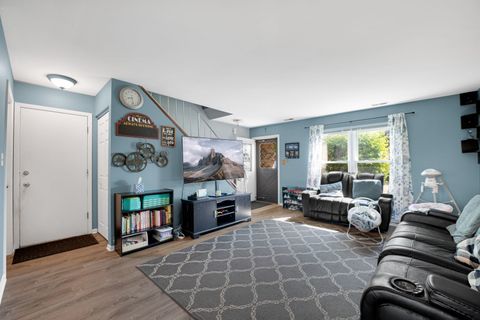 Tiny photo for 457 Wright Court, Bolingbrook, IL 60440 (MLS # 12640274)