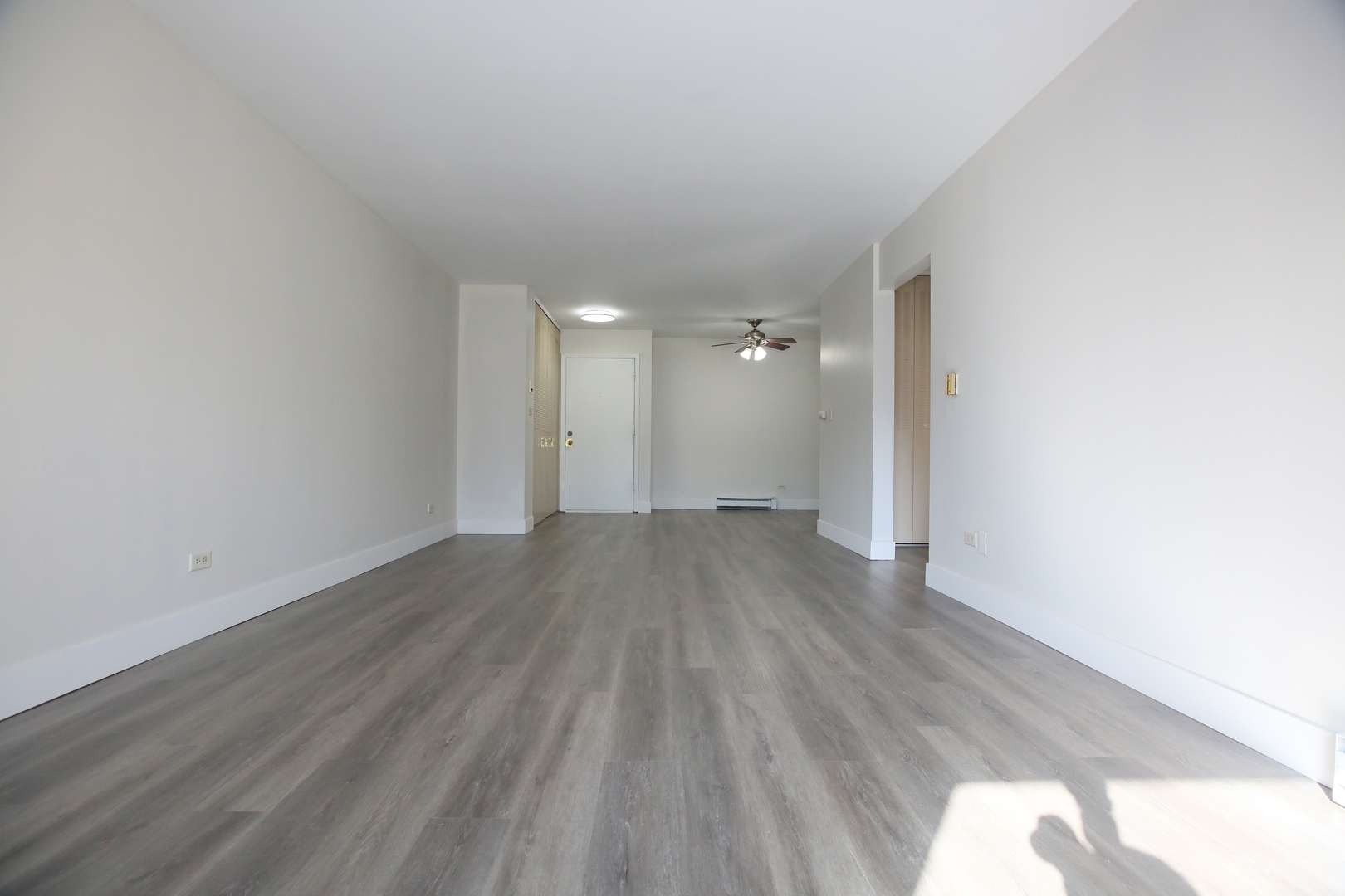 832 E OLD WILLOW Road 105