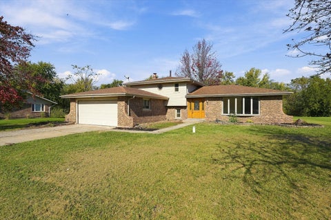 Tiny photo for 2846 E Pine Drive, Crete, IL 60417 (MLS # 12791022)