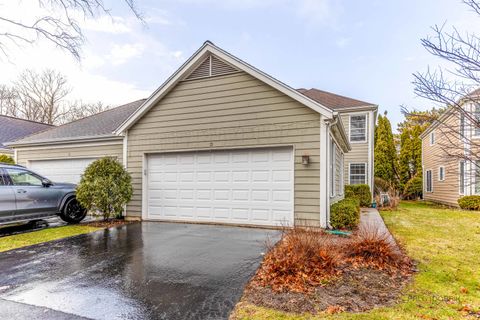 12 Sommerset Lane Lincolnshire IL 60069