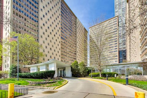 Tiny photo for Chicago, IL 60613 (MLS # 12620388)