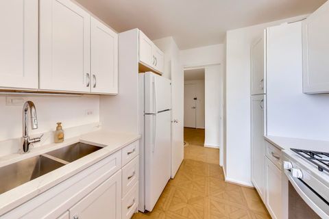 Tiny photo for Chicago, IL 60613 (MLS # 12620388)