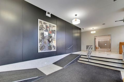 Tiny photo for Chicago, IL 60613 (MLS # 12620388)