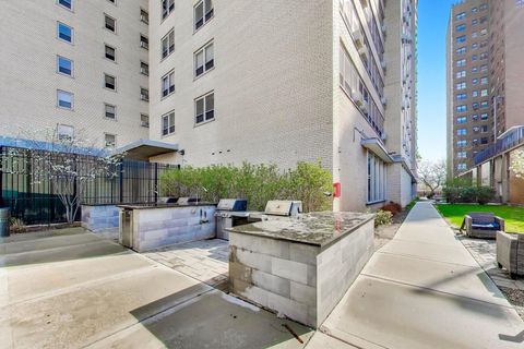 Tiny photo for Chicago, IL 60613 (MLS # 12620388)