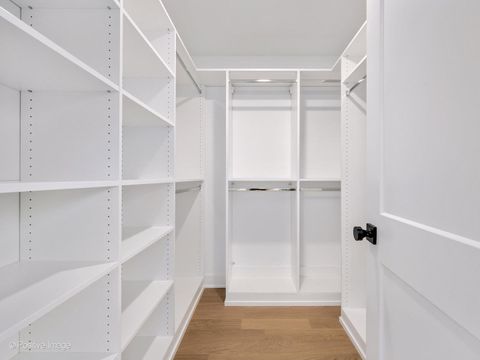 Tiny photo for 104 N Evergreen Avenue, Elmhurst, IL 60126 (MLS # 12622019)