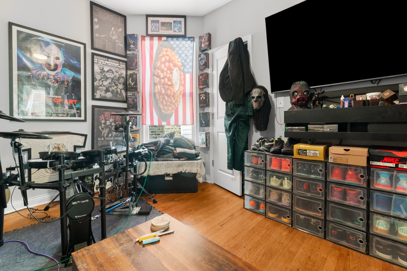 5039 W Cullom Avenue