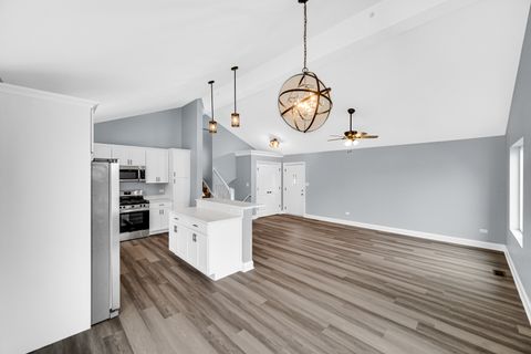 Tiny photo for 3131 141st Place, Blue Island, IL 60406 (MLS # 12487982)