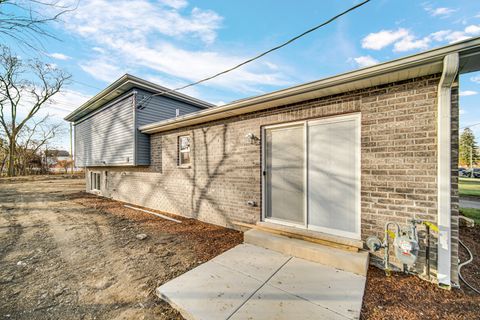 Tiny photo for 3131 141st Place, Blue Island, IL 60406 (MLS # 12487982)
