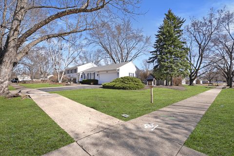 Tiny photo for 362 Ripley Court, Naperville, IL 60565 (MLS # 12562741)