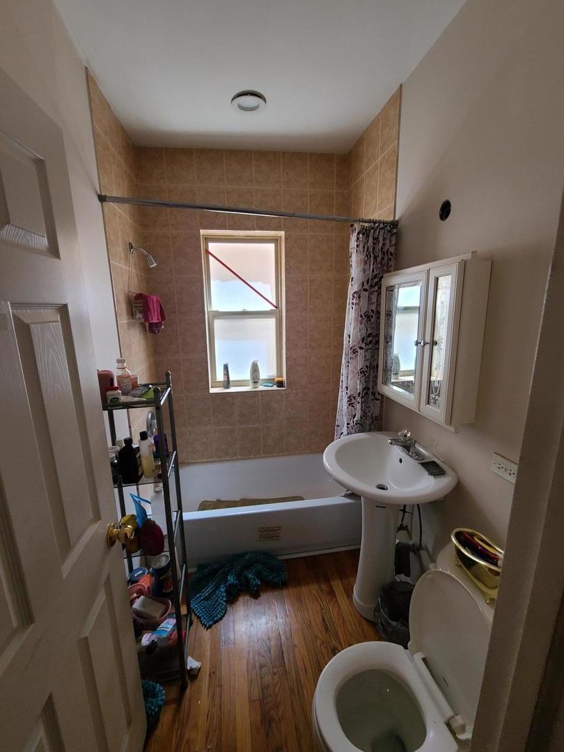 8144 S DREXEL Avenue 1