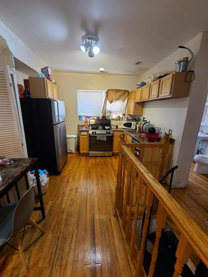 8144 S DREXEL Avenue 1