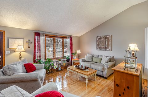 Tiny photo for New Lenox, IL 60451 (MLS # 12546814)