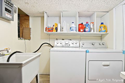 Tiny photo for 2721 Eshcol Avenue, Zion, IL 60099 (MLS # 12500545)