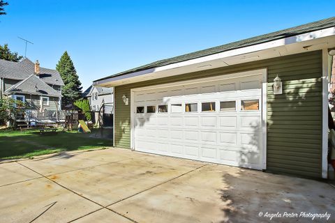 Tiny photo for 2721 Eshcol Avenue, Zion, IL 60099 (MLS # 12500545)