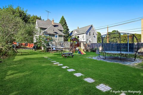 Tiny photo for 2721 Eshcol Avenue, Zion, IL 60099 (MLS # 12500545)