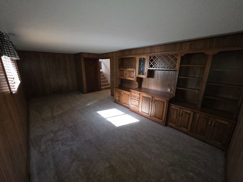 Tiny photo for 5102 Spruce Street, Sterling, IL 61081 (MLS # 12504865)