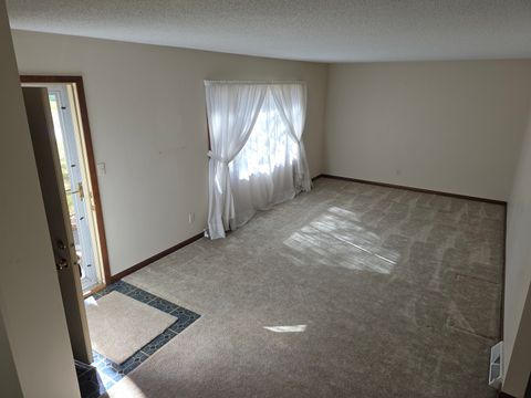 Tiny photo for 5102 Spruce Street, Sterling, IL 61081 (MLS # 12504865)