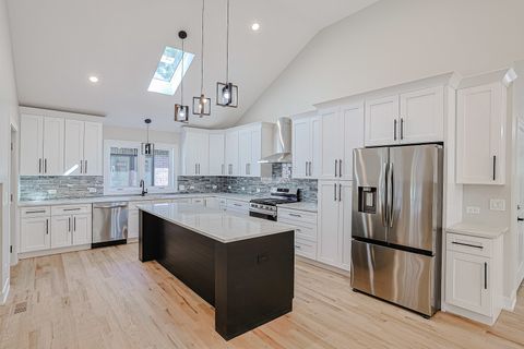 Tiny photo for 11152 S Lawler Avenue, Alsip, IL 60803 (MLS # 12470778)