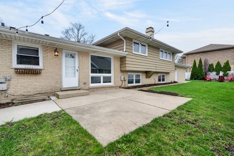 Tiny photo for 720 PRESTON Lane, Schaumburg, IL 60193 (MLS # 12614916)