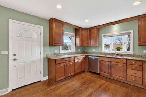 Tiny photo for 720 PRESTON Lane, Schaumburg, IL 60193 (MLS # 12614916)