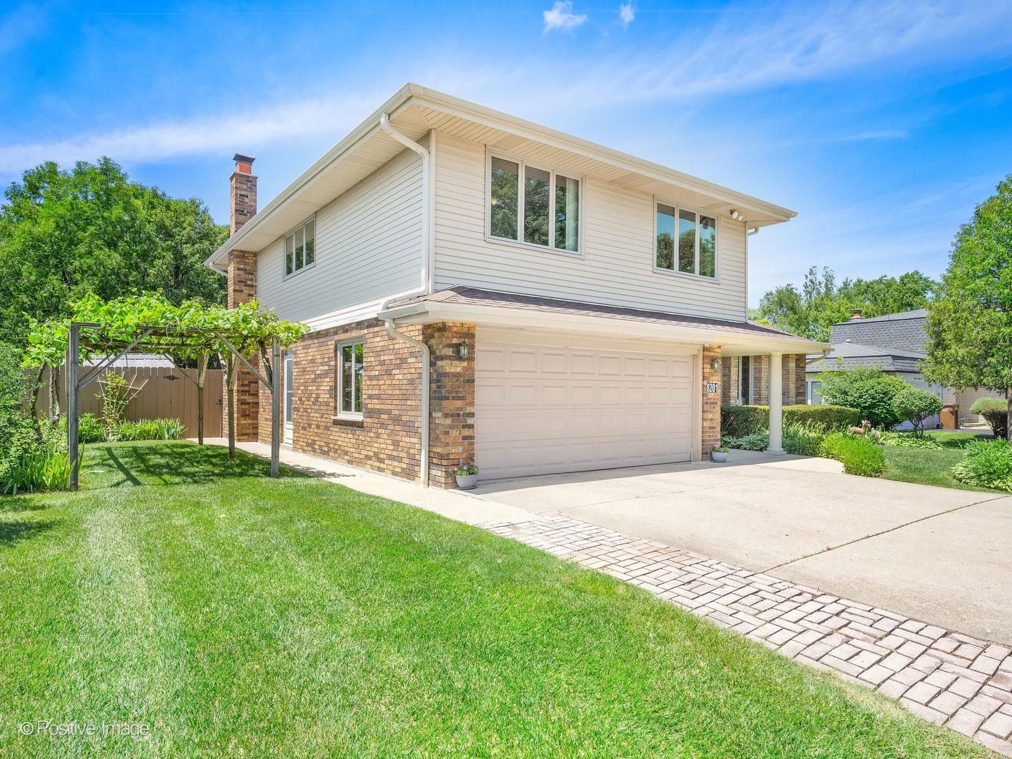 8201 Crestview Drive