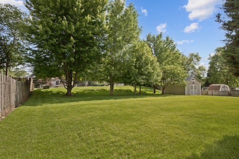 Tiny photo for 1549 Sawgrass Court, Elgin, IL 60123 (MLS # 12689211)