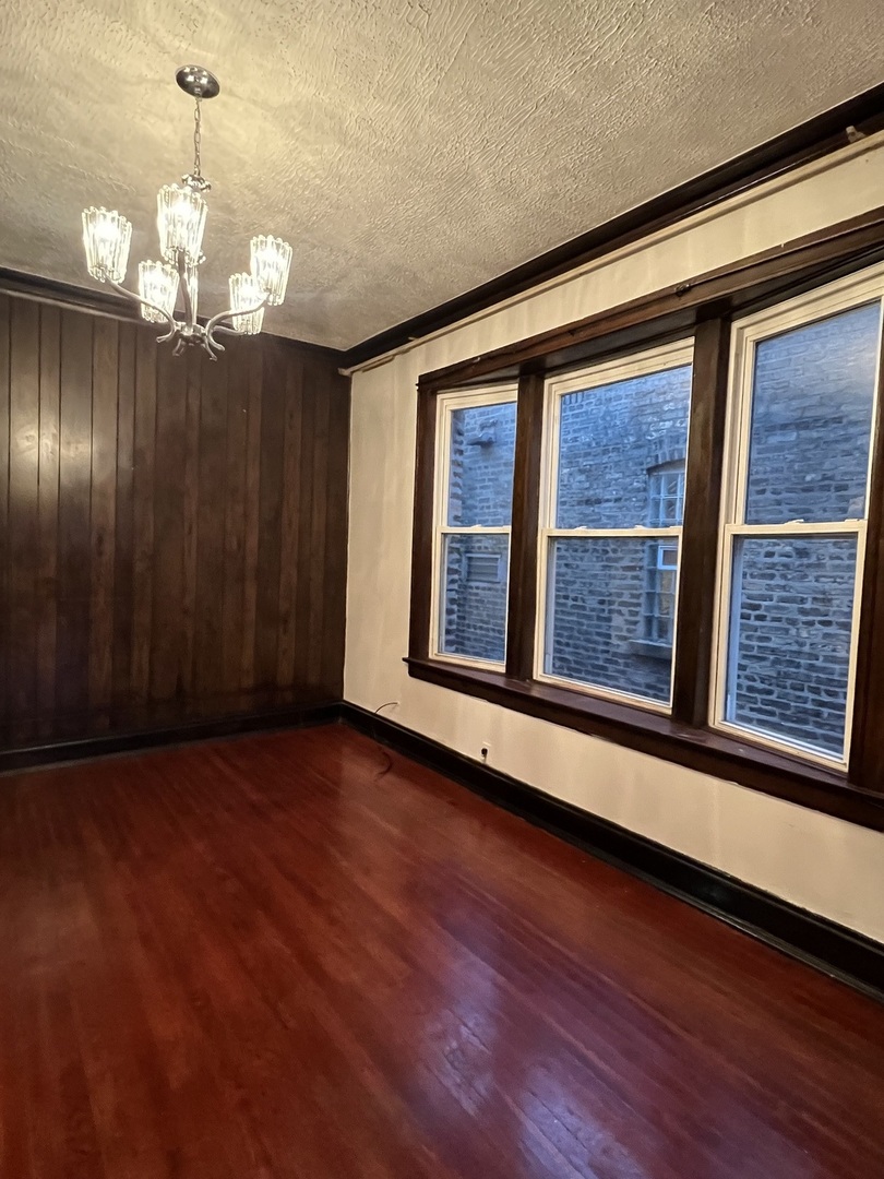 4839 N Claremont Avenue 2