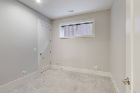 Tiny photo for 4135 N Kenmore Avenue #1E, Chicago, IL 60613 (MLS # 12523848)