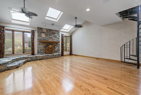 Tiny photo for 807 Hitchcock Avenue, Lisle, IL 60532 (MLS # 12510691)