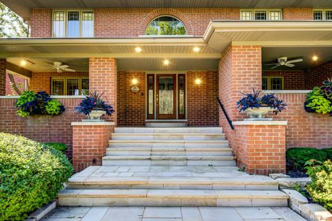 Tiny photo for 807 Hitchcock Avenue, Lisle, IL 60532 (MLS # 12510691)