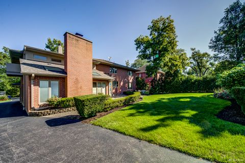 Tiny photo for 807 Hitchcock Avenue, Lisle, IL 60532 (MLS # 12510691)